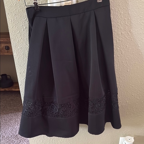 Express Black Knee-Length A-Line Skirt with Embellished Pleats and lace border - Picture 1 of 7